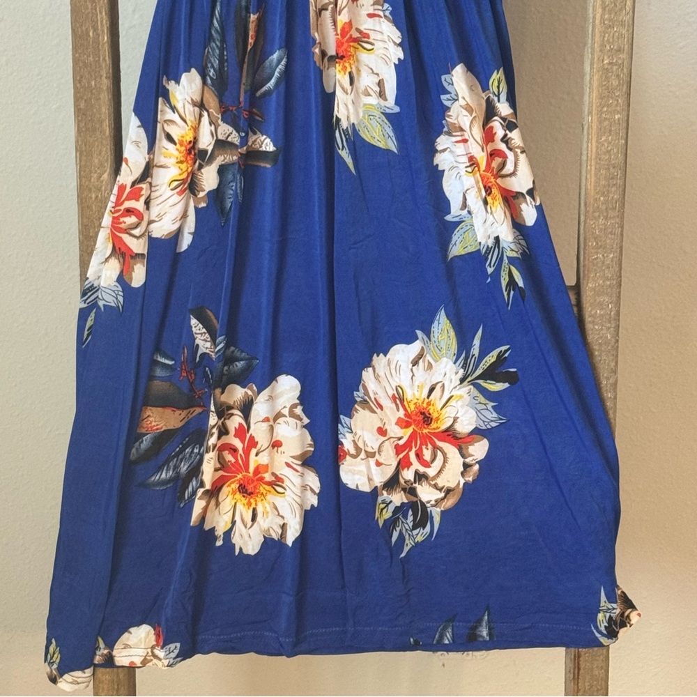 New Blue Women’s Floral sleeveless mini dress size XXL
Fits size 14 - Picture 5 of 7